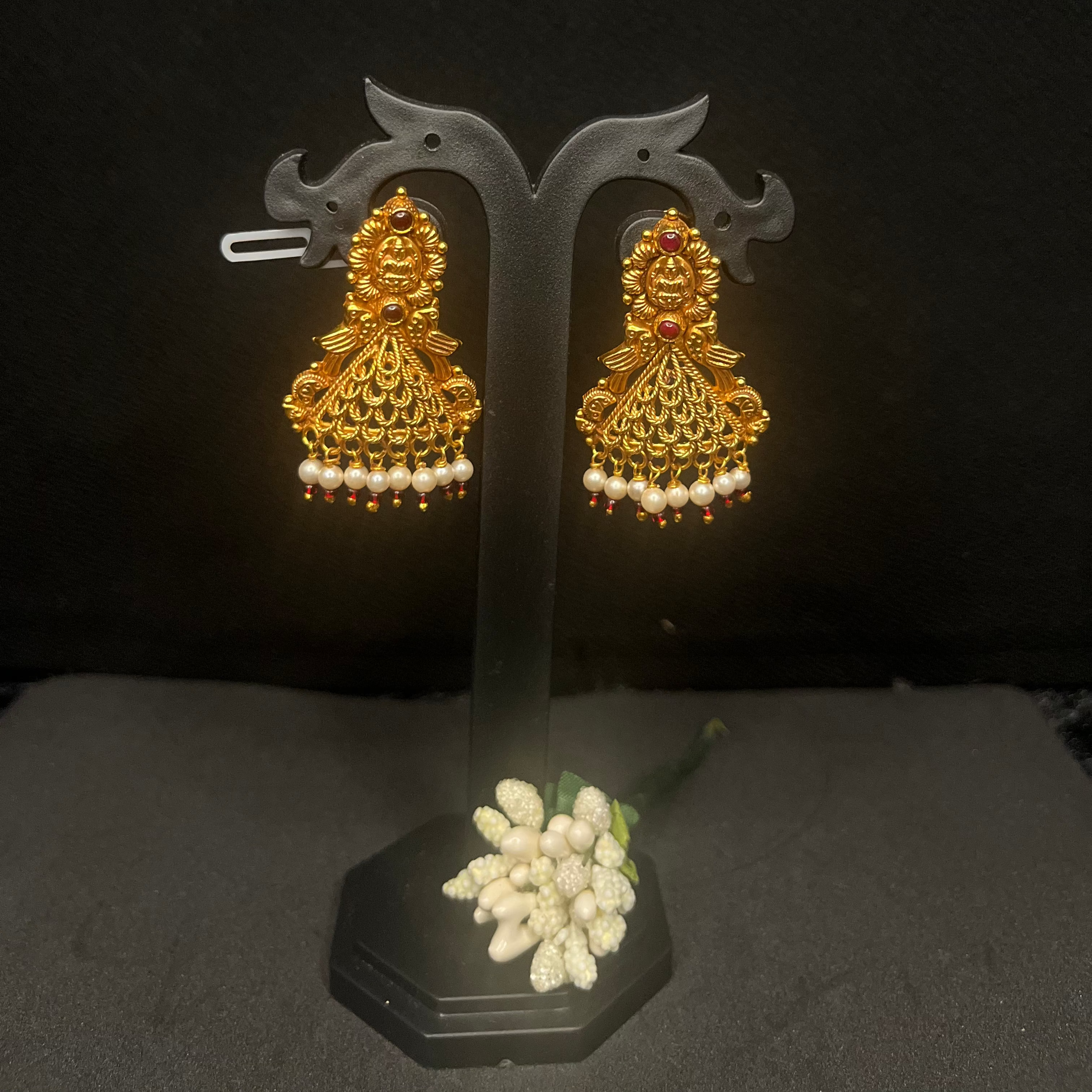 Maaya-925 Silver Jumkas